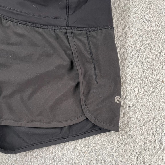 Lululemon Run Times Short II* 4" Black Size 6 Womens Athletic Comfort Workout - Picture 2 of 8